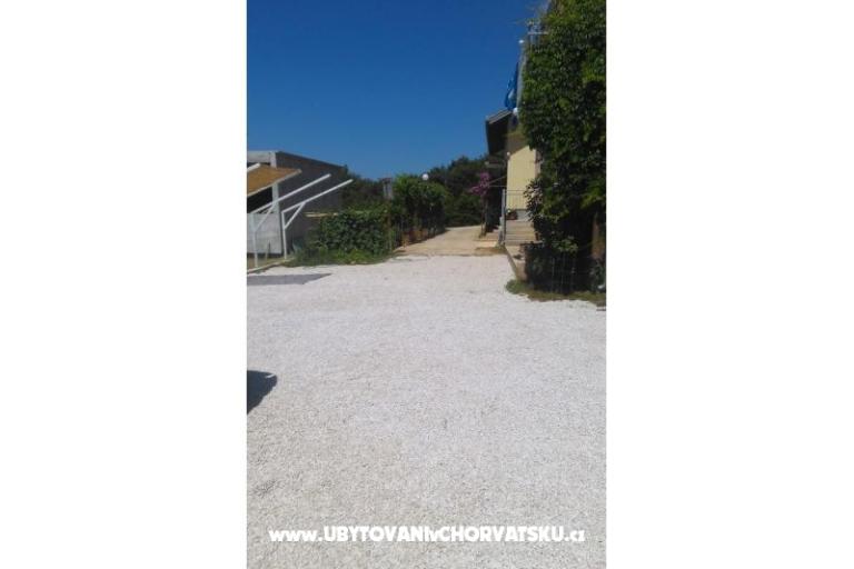 Apartman ANAI with private  pool – fotó 13