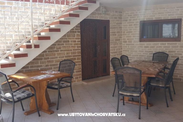 Apartmanok Mirjana Sukošan – fotó 11