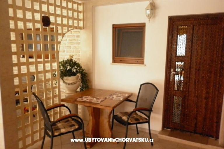 Apartmanok Mirjana Sukošan – fotó 14
