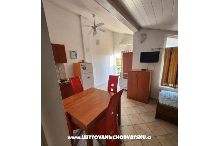 Studio Apartmanok Grom  – fotó 5