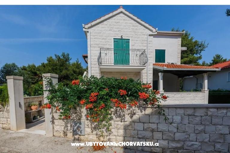 Villa Kamenica – fotó 17