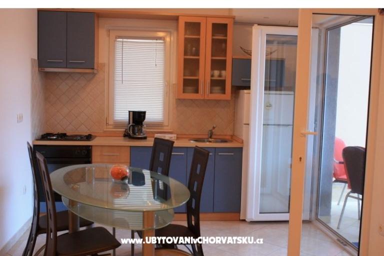 Andre Apartmanok – fotó 17
