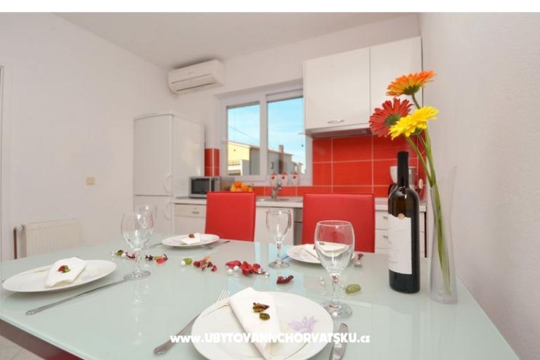 Apartmanok Ana i Vinka – fotó 7