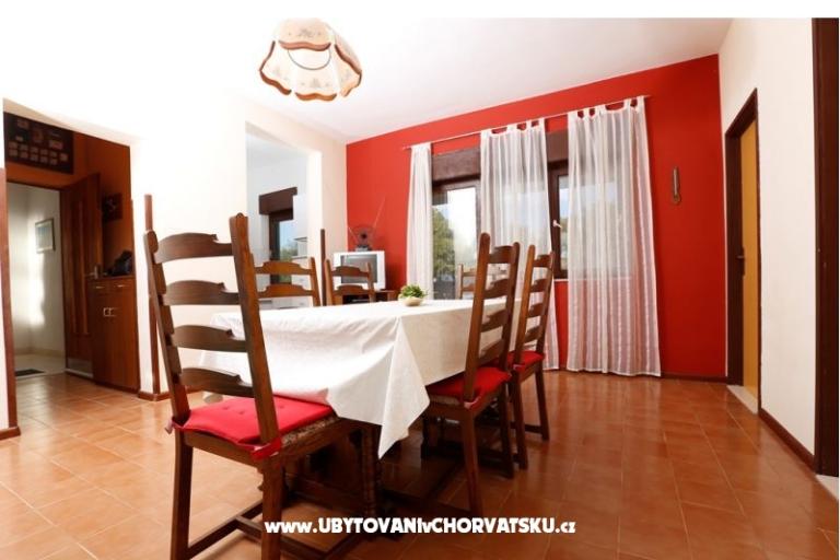 Baković - a strandon – fotó 12