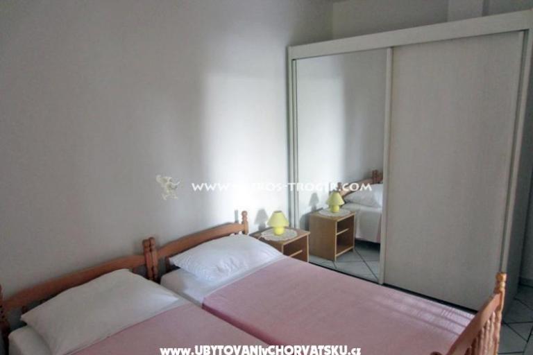 Apartmanok Franka – fotó 2