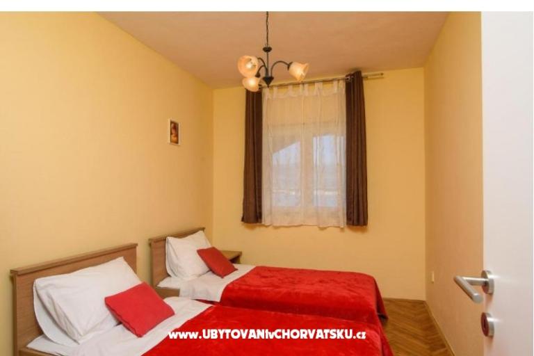 Apartmanok Karmen – fotó 8
