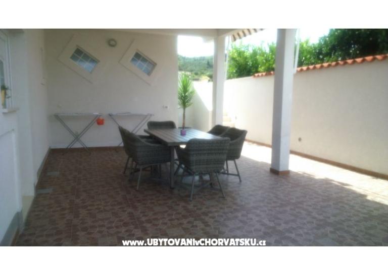 Apartmanok Lovre – fotó 12