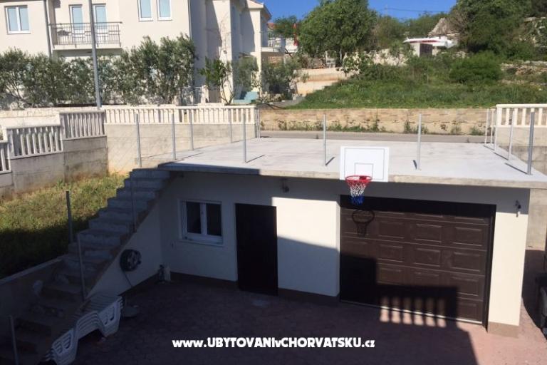 Apartmanok Madzar – fotó 5