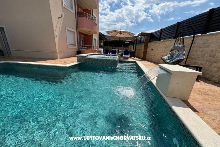 Apartmanok Villa Peky – fotó 4