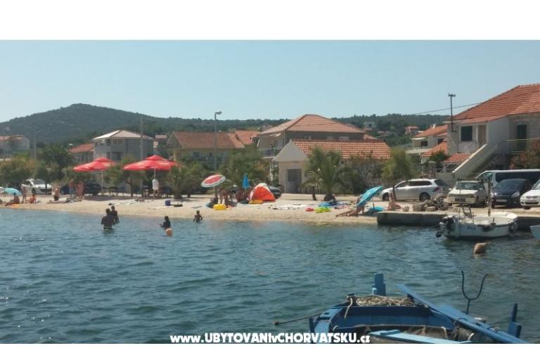 Apartmanok Tri palme – fotó 2