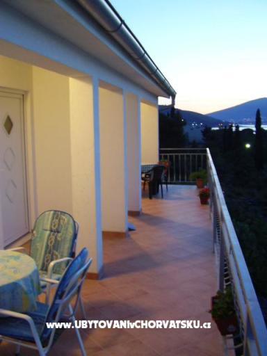 Apartmanok Arbanija – fotó 6