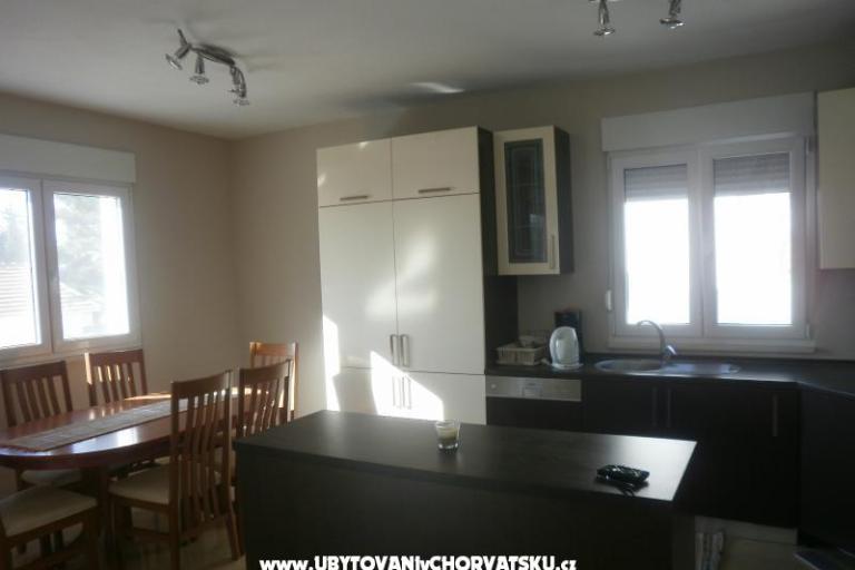 Apartmanok Mira – fotó 4