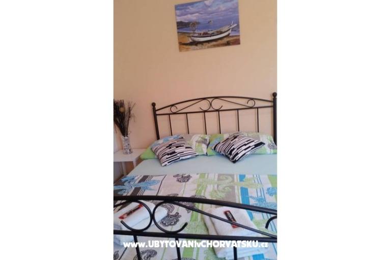 Apartmanok Stone Ház – fotó 12