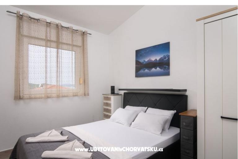 Apartmanok Kvesić – fotó 10