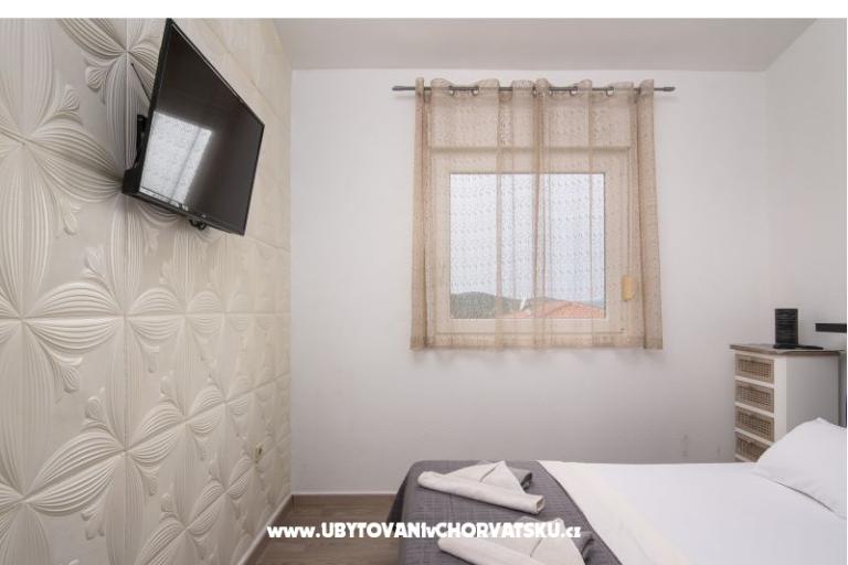 Apartmanok Kvesić – fotó 11