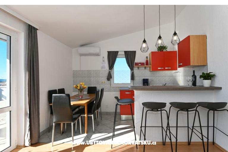 Apartmanok Tia – fotó 4