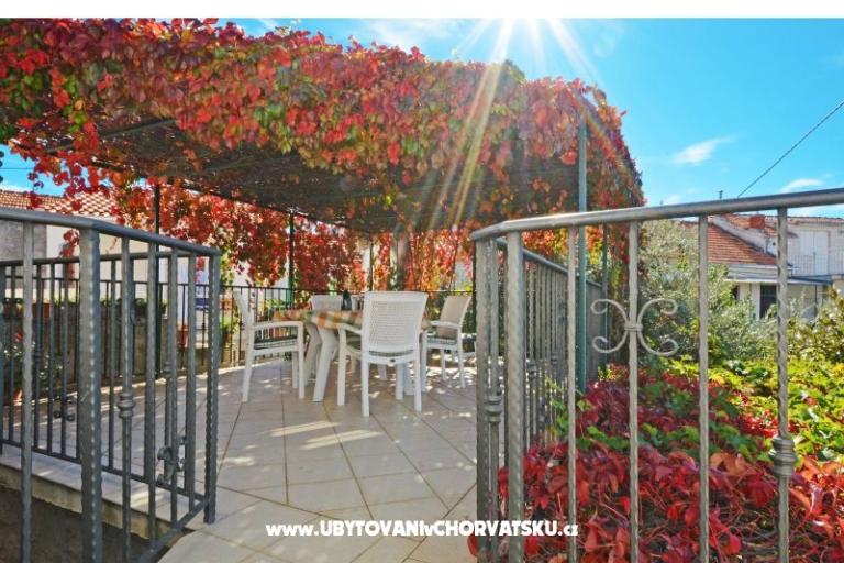 Apartmanok Villa Maslina – fotó 2
