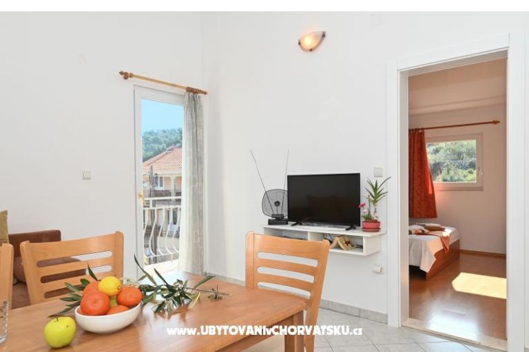 Arbanija Apartmanok – fotó 8