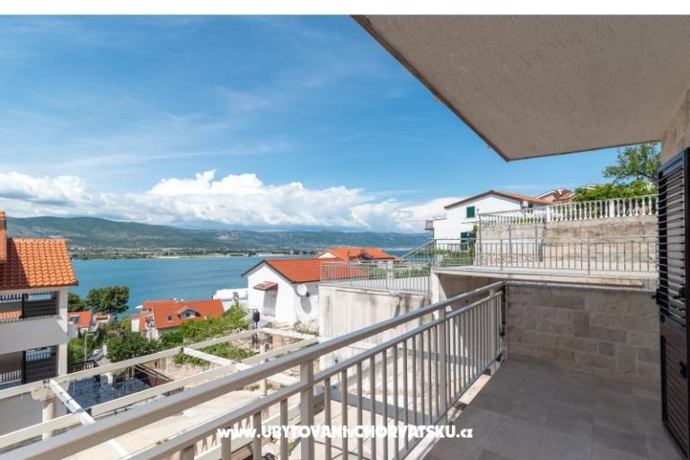 Lola Apartmanok – fotó 11