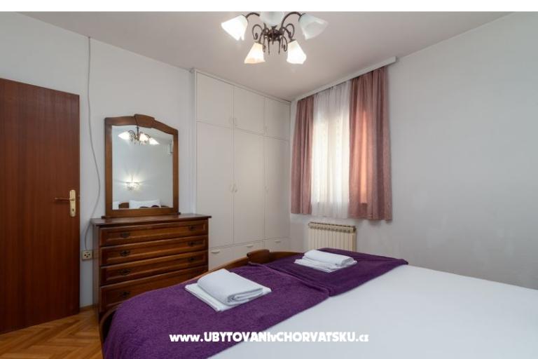 Lola Apartmanok – fotó 14