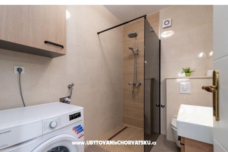 Lola Apartmanok – fotó 18