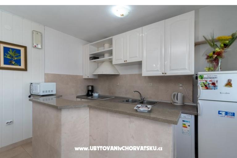 Lola Apartmanok – fotó 8
