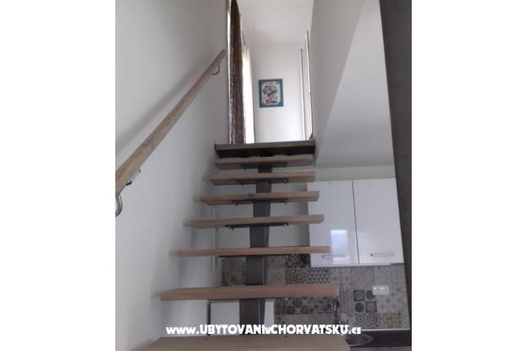 Nena Trogir, Slatine – fotó 10