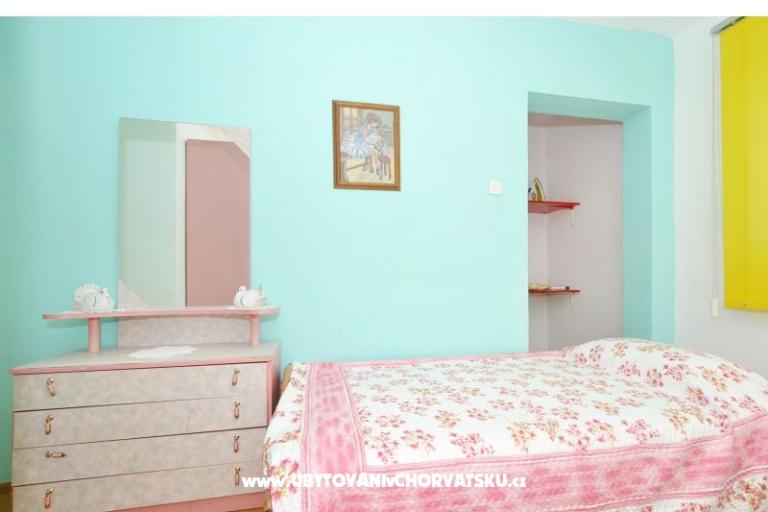 Petra Arbanija Apt – fotó 10