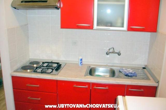 Apartmanok Roza – fotó 3