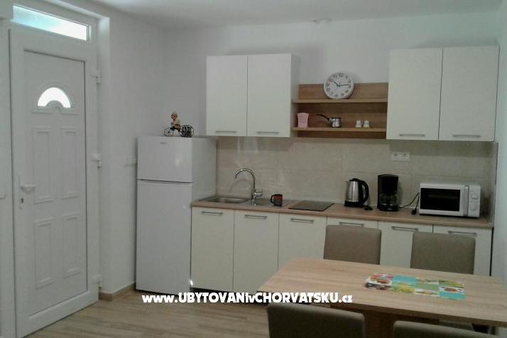  Apartmanok Ružmarin – fotó 2