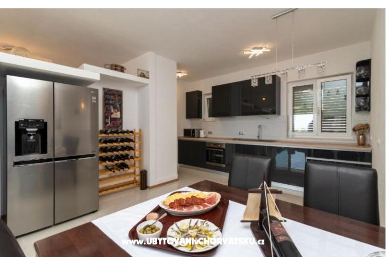 Villa Confido Luxury Apartman 01 – fotó 13