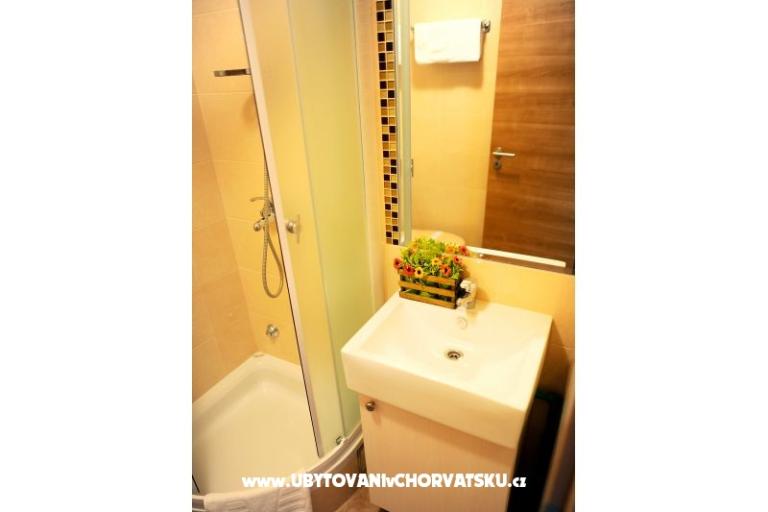 Apartmanok & Szobák Jelavić – fotó 12