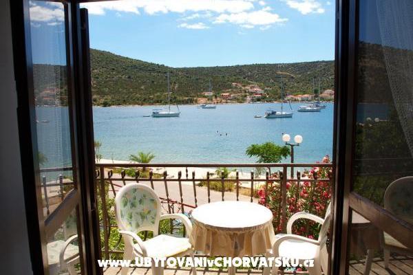 Apartmanok Rozina  – fotó 2