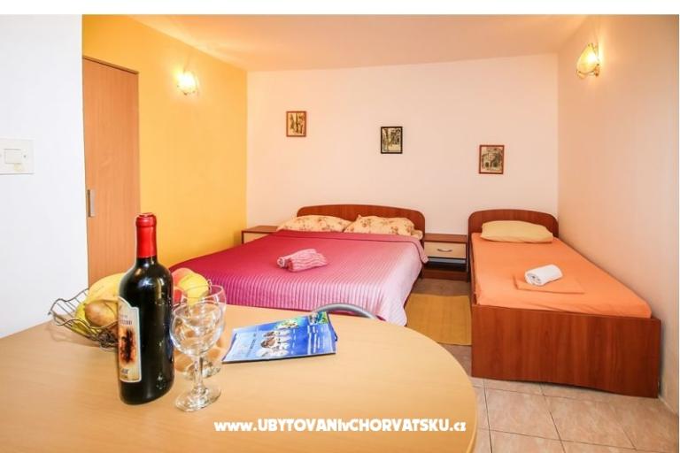 Apartmanok Jelaš – fotó 3