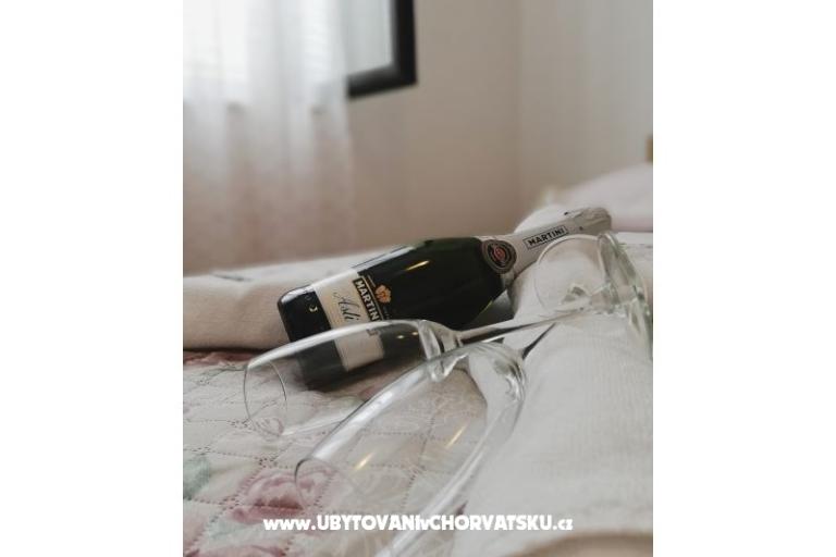 Apartmanok Aniko Šarić – fotó 6