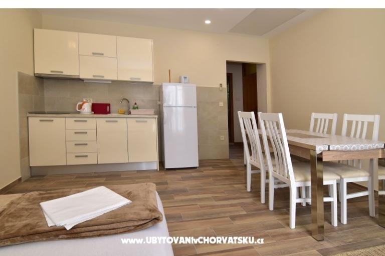 Apartmanok Kraj - Tučepi – fotó 12