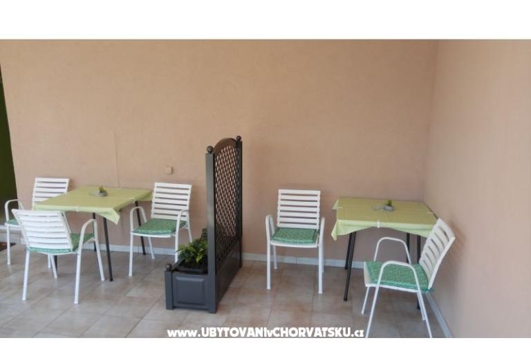 Apartmanok Mena – fotó 7