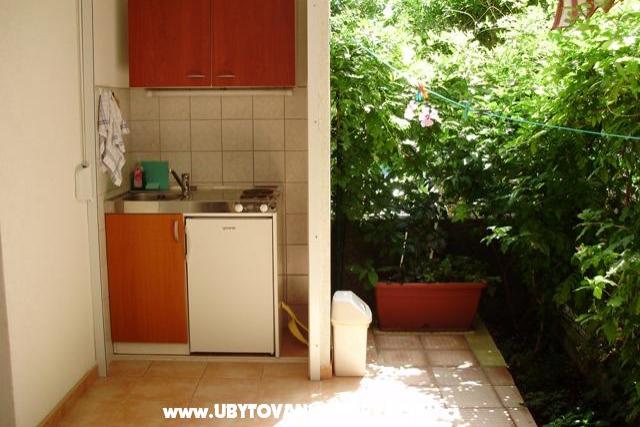 Apartmanok Tri palme – fotó 2