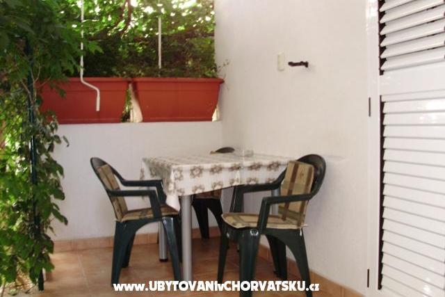 Apartmanok Tri palme – fotó 6