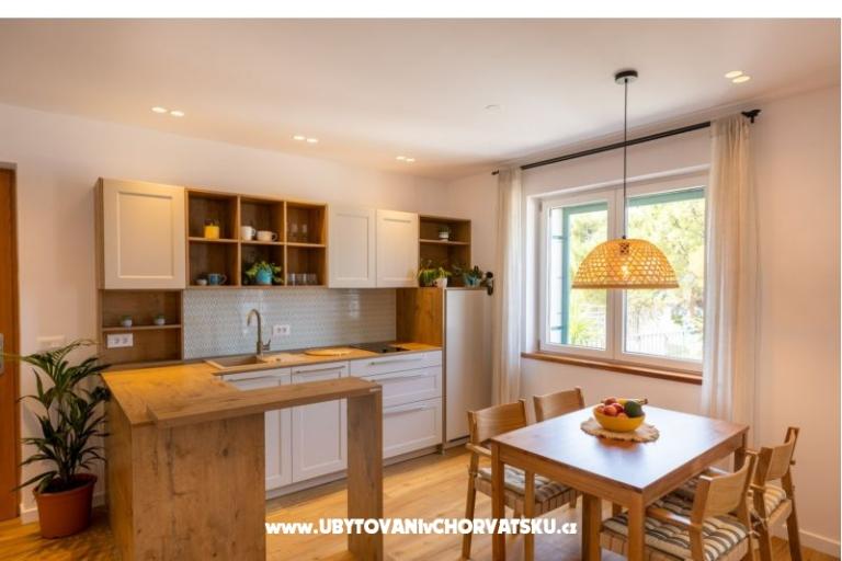 Beachfront Apartman NIVES – fotó 14