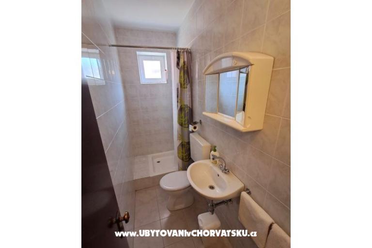 Olive Apartman and Szobák – fotó 16