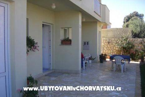 Apartmanok Ana – fotó 2