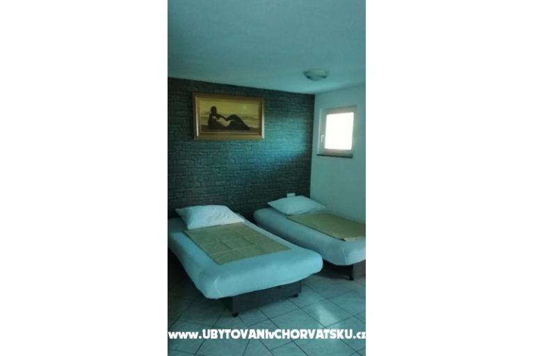 Apartmanok Anamaria – fotó 2