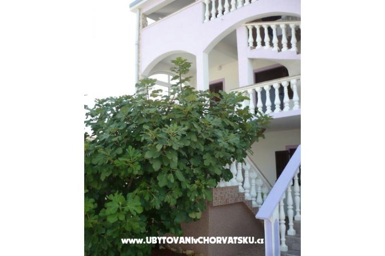 Apartmanok Boban – fotó 2