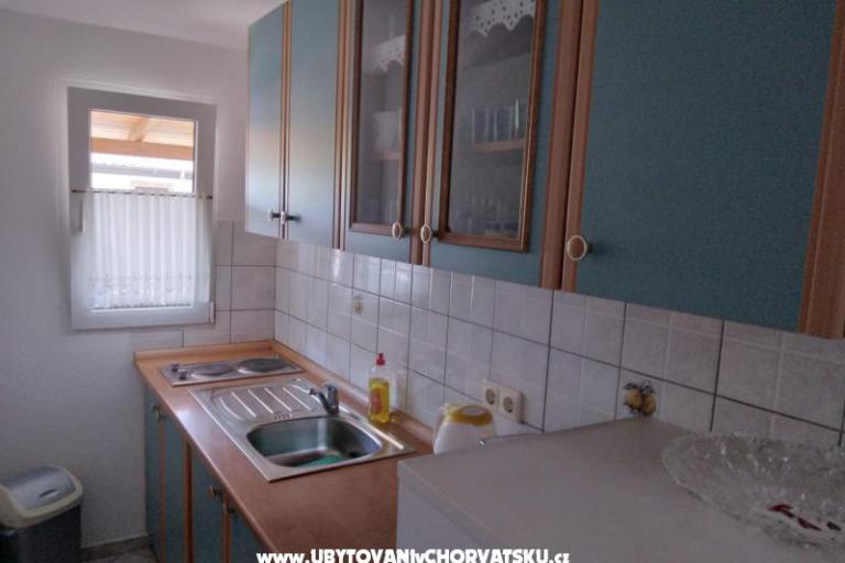 Apartmanok Leona – fotó 3