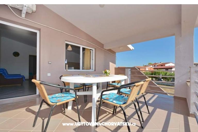 Apartmanok Maja – fotó 8