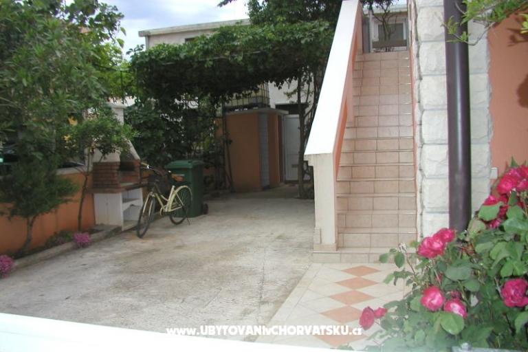 Apartmanok Ana – fotó 3