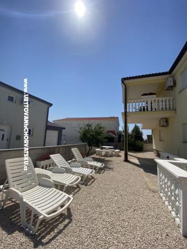 APARTMANI HELENA OASIS VIR – fotó 9
