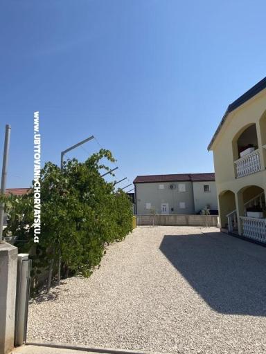 APARTMANI HELENA OASIS VIR – fotó 12