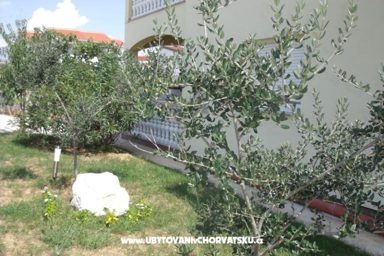 APARTMANI HELENA OASIS VIR – fotó 15